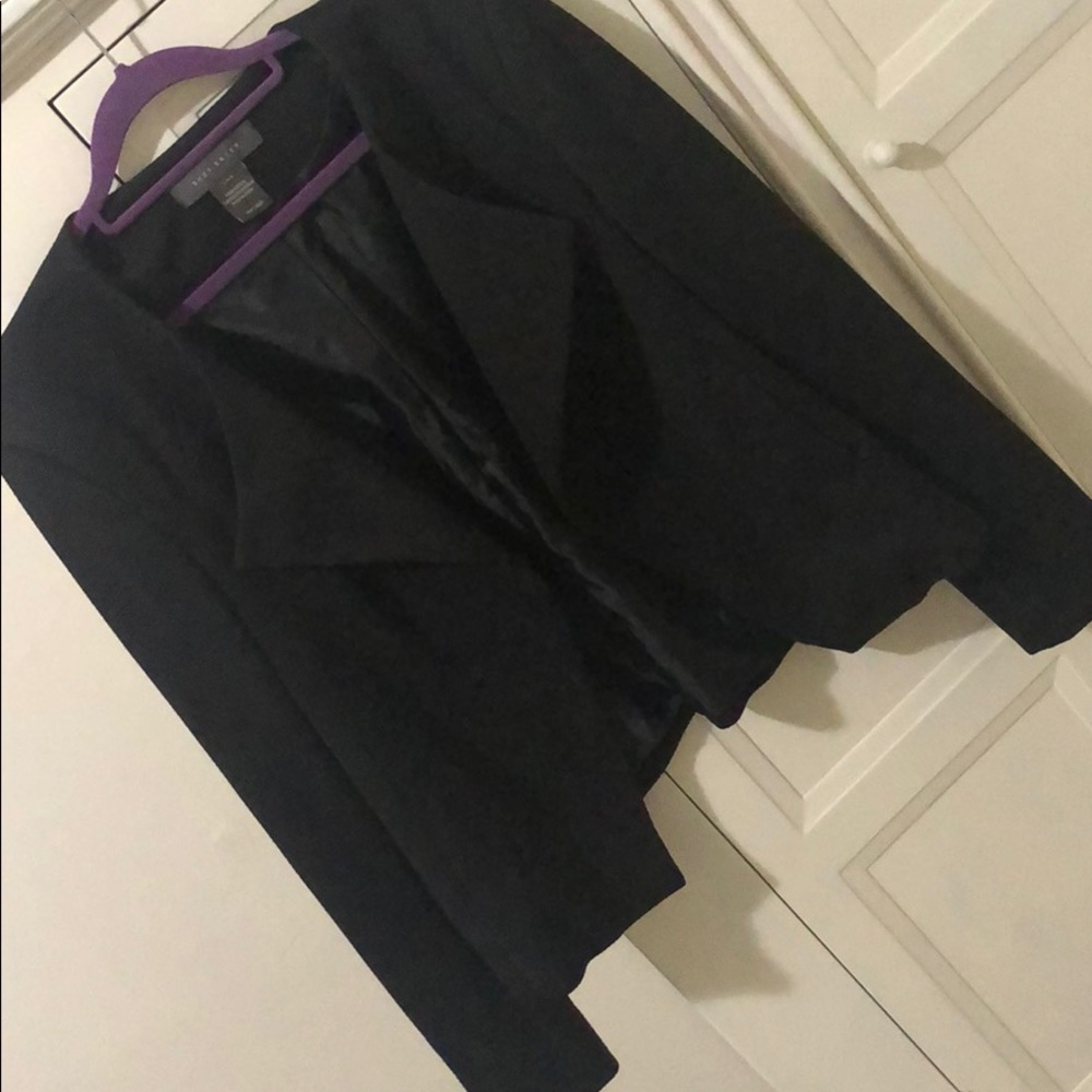 Black textured blazer